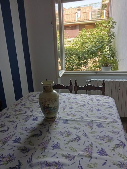 Il Grande Blu Apartment Milan Bagian luar foto